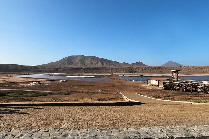 All inclusive full-Day Tour in Sal Island (Lunch and all fees included) - Palmeira is a quick look at working Sal