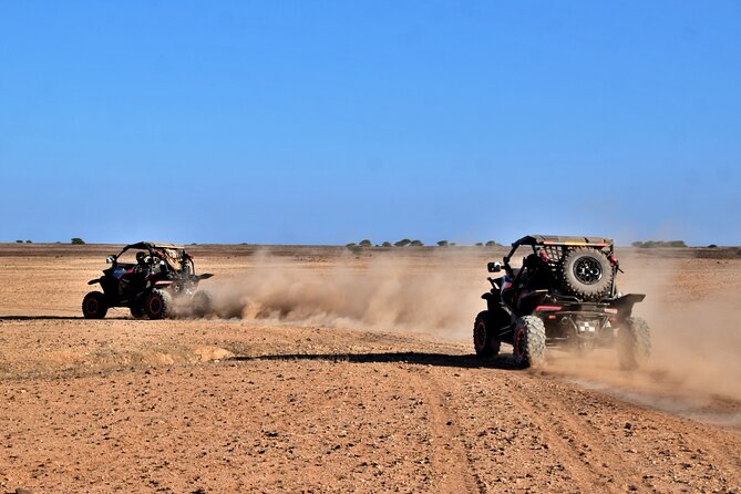 Boa Vista 2h Buggy Death Valley Adventure 1000cc - Fonte Vicente and the baobab tree