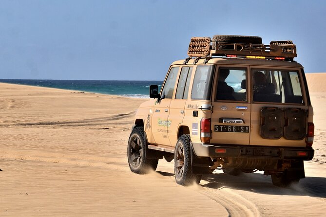Boa Vista: 4h South Jeep Expedition Off-Road - Starting near Sal Rei and heading for Praia de Chaves
