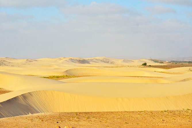 Boa Vista Island: 4-Hour Rabil, Viana Desert & Shipwreck Tour - Small group comfort, pickup, and mobility