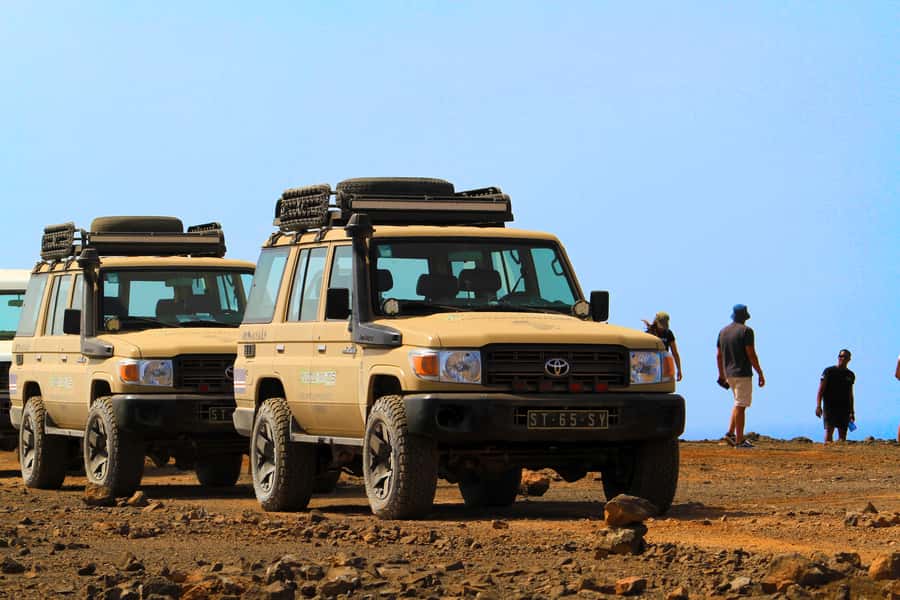 Boa Vista Jeep Expedition: Santa Monica & Desert (4-Hour) - Santa Monica Beach and the short swim