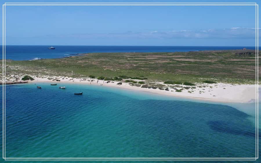 Boa Vista: Motoryacht Trip with Fishing, Snorkel, Beach BBQ - Is $111 good value?