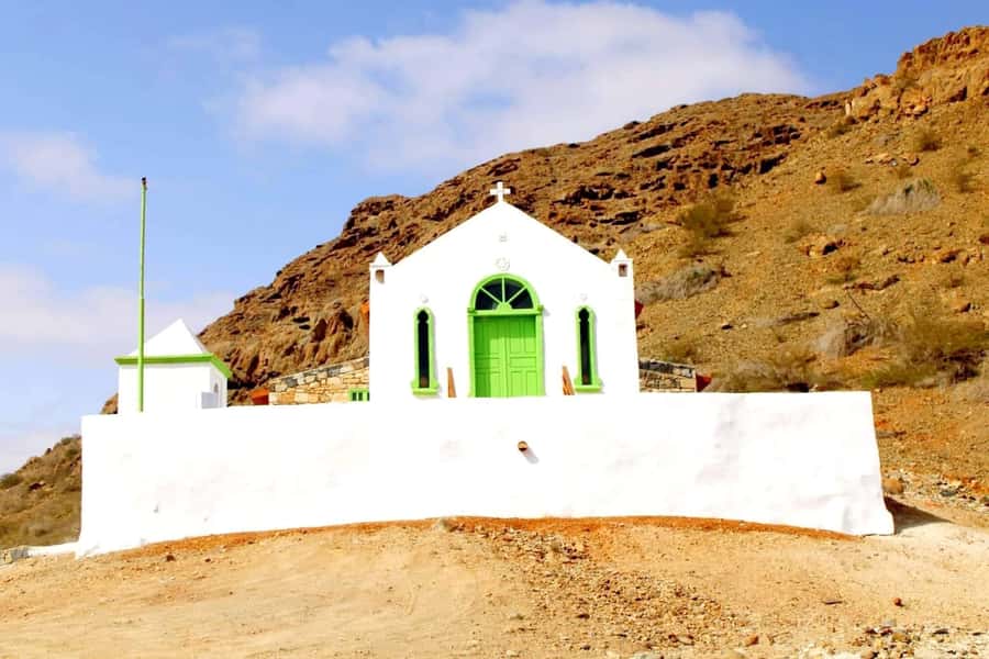 Boa Vista: Santa Monica, Dunes, Caves and Village 4x4 Tour - Who should book this Boa Vista tour?
