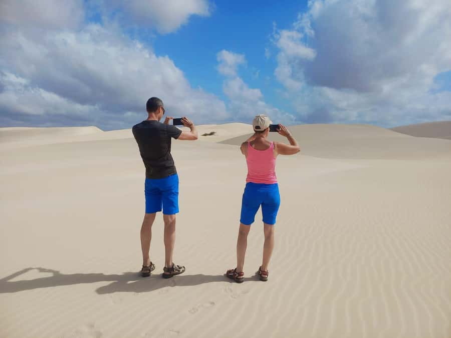 Boa Vista: Shipwreck, 4x4 Ride & Caves Day Tour with Lunch - Lunch in Sal Rei is more than a fuel stop