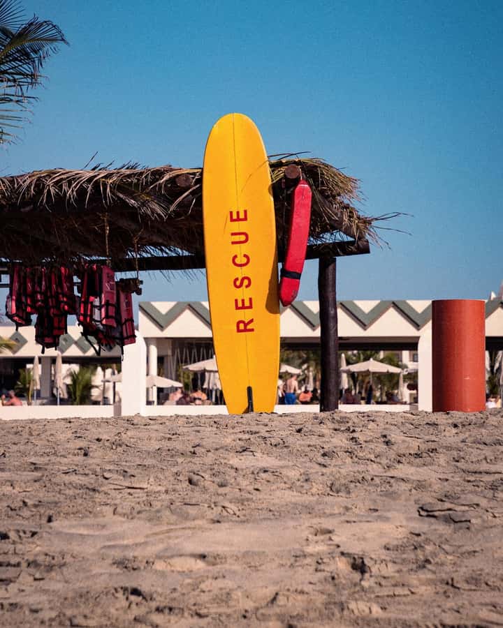 Boavista: Santa Monica beach, Varandinha cave, Sand dunes - Sal Rei for a glimpse of everyday island life