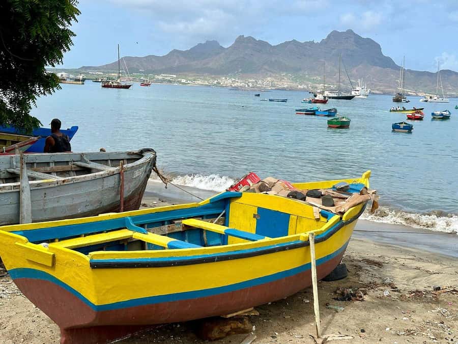 City Walking Tour of Mindelo: Cultural Capital - African Market and Praça Estrela