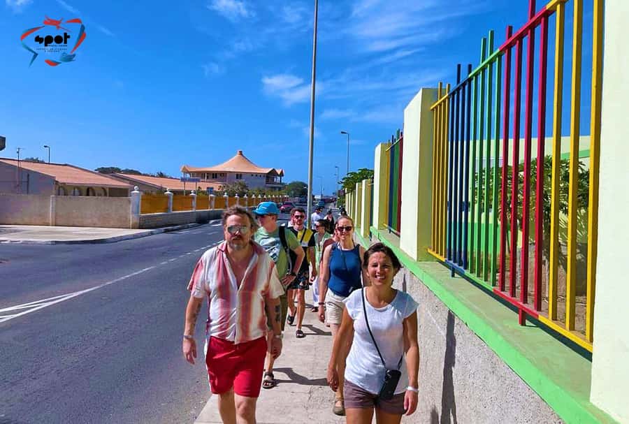 Espargos: Guided Sal Island City Tour - Walking through the market and local shops