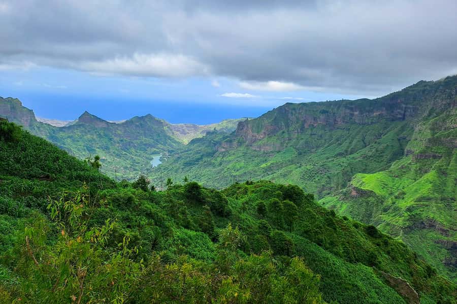 From Port of Praia: Island Tour for Cruise Ship passengers - São Miguel, Santa Cruz, and the east-coast return