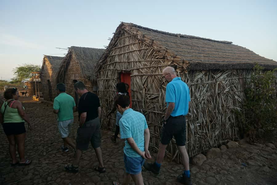 From Praia: Cidade Velha, Tarrafal & East Side Island Tour - Guides, drivers and the feel of the day