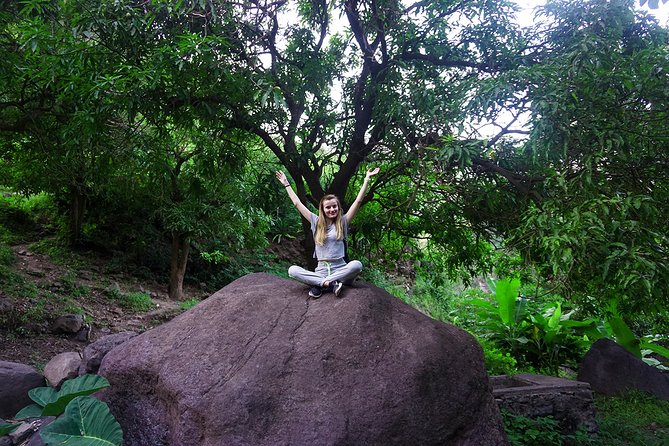 From Praia: Serra Malagueta to Principal Valley Hike & Lunch with a Local Family - What the 4.5-kilometer route feels like