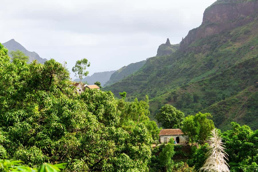 From Tarrafal: Serra to Principal Hike & Lunch with locals - Serra Malagueta’s downhill trail