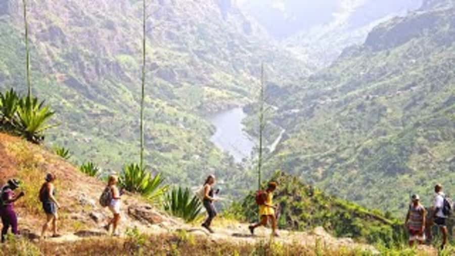 From Tarrafal: Verdant Valley Hike & Lunch With Locals - Reaching Principal Valley and the lunch stop