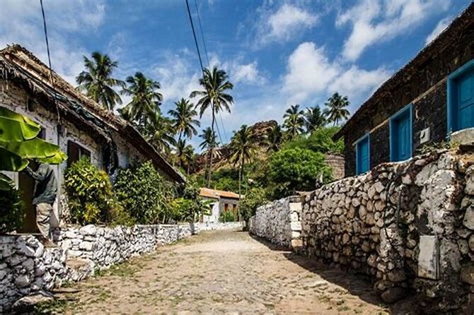 Guided City tour Praia with Cidade Velha (World Heritage) - Inside Igreja Nossa Senhora da Graca