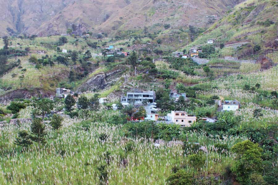 Hike from the Cova Volcano Crater to Ribeira Paúl - FAQ