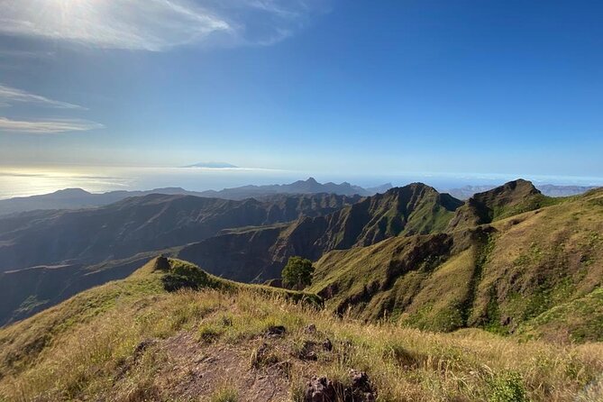 Hiking Pico de Antónia – Summit Adventure & Scenic Views - Fog can change the payoff, but not erase it