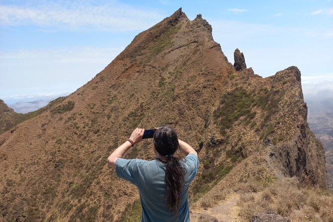 Hiking Pico de Antónia – Summit Adventure & Scenic Views - Practical details that can make the morning better
