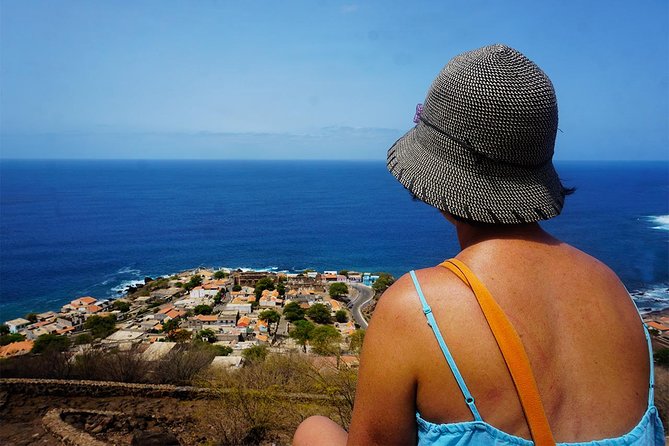 Like Locals: Praia and Cidade Velha Tour + Local Pontxi Tasting - Pelourinho and the old streets of Cidade Velha