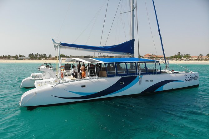 Lounge Catamaran SODADE Half-Day (Adults Only) - Sailing Toward Murdeira Bay