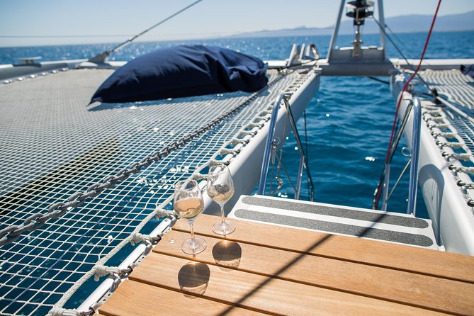 Lounge Catamaran SODADE Half-Day (Adults Only) - The Crew Sets the Tone
