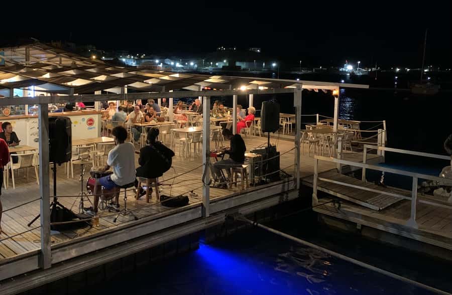 Mindelo Cultural: city tour "Mindelo by Night" - Why Mindelo is best explored after dark