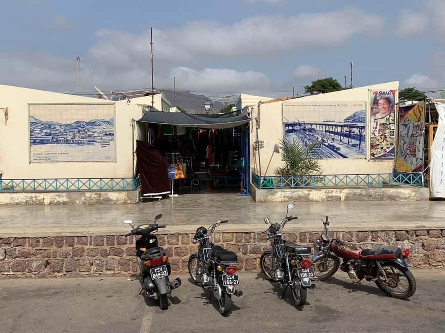 Mindelo Cultural: city tour with traditional music - Who will enjoy this Mindelo tour