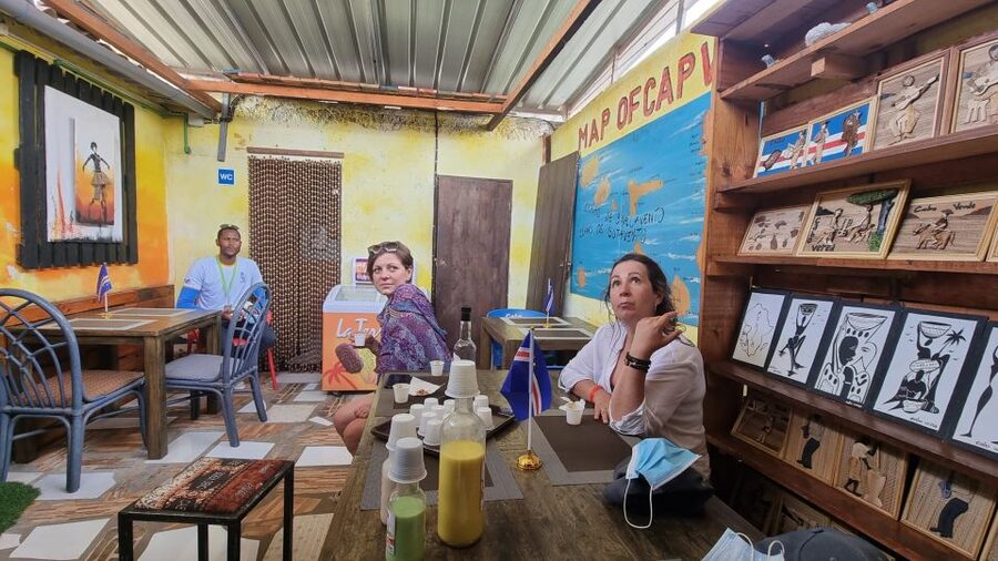Sal island: Santa Maria city tour, street art and tapas - Who will get the most from this Santa Maria tour?