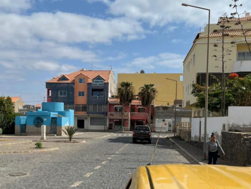 Sal island: Santa Maria city tour, street art and tapas - Starting at the Pontão, Santa Maria’s working waterfront