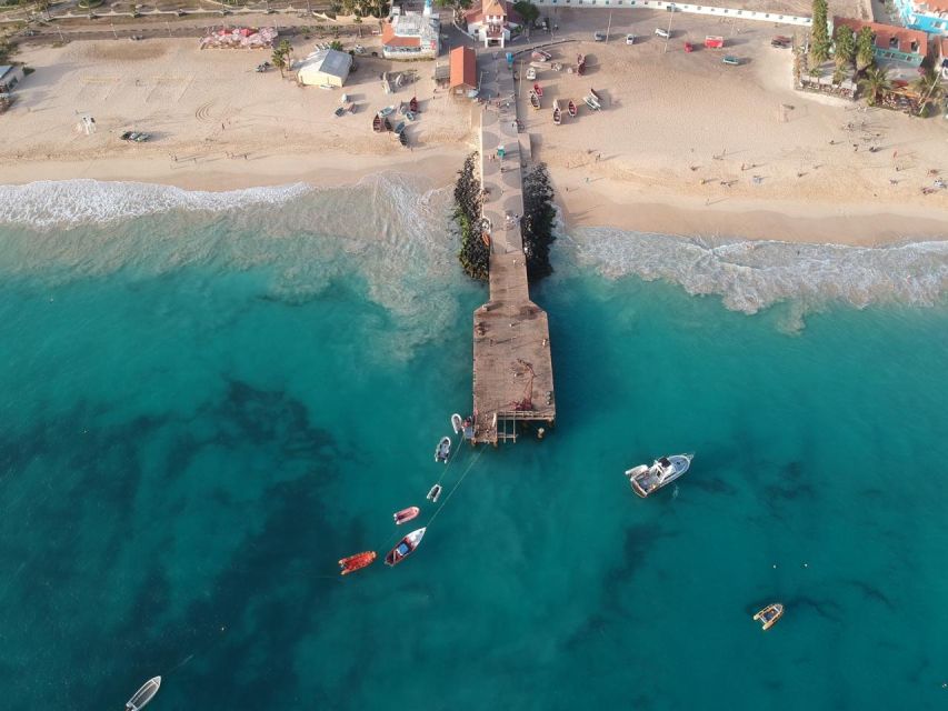 Sal island: Santa Maria city tour, street art and tapas - Learning to spot genuine Cape Verdean souvenirs