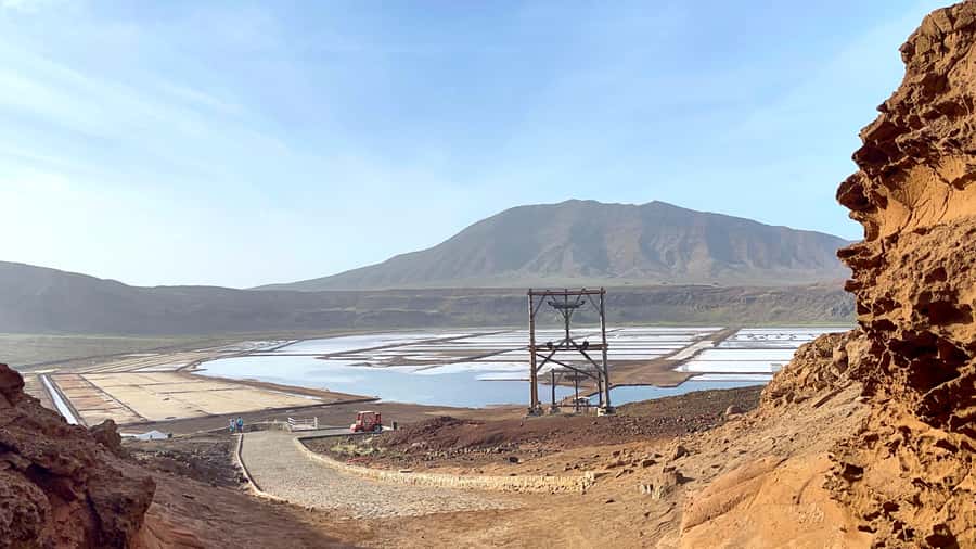 Sal: Lemon Shark Bay and Pedra de Lume Salt Lakes Tour - Comfort, clothing, and practical preparation