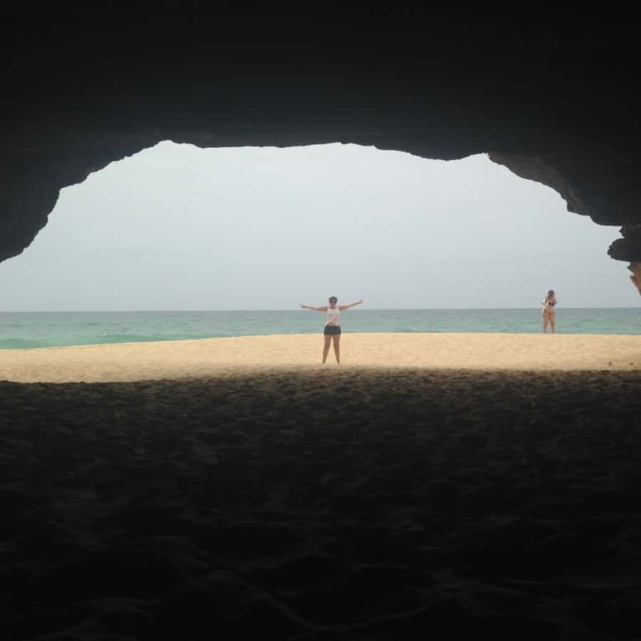 Sal Rei, Santa Monica Beach, Caves, Dunes & Shipwreck Tour - Guides, languages, and group size