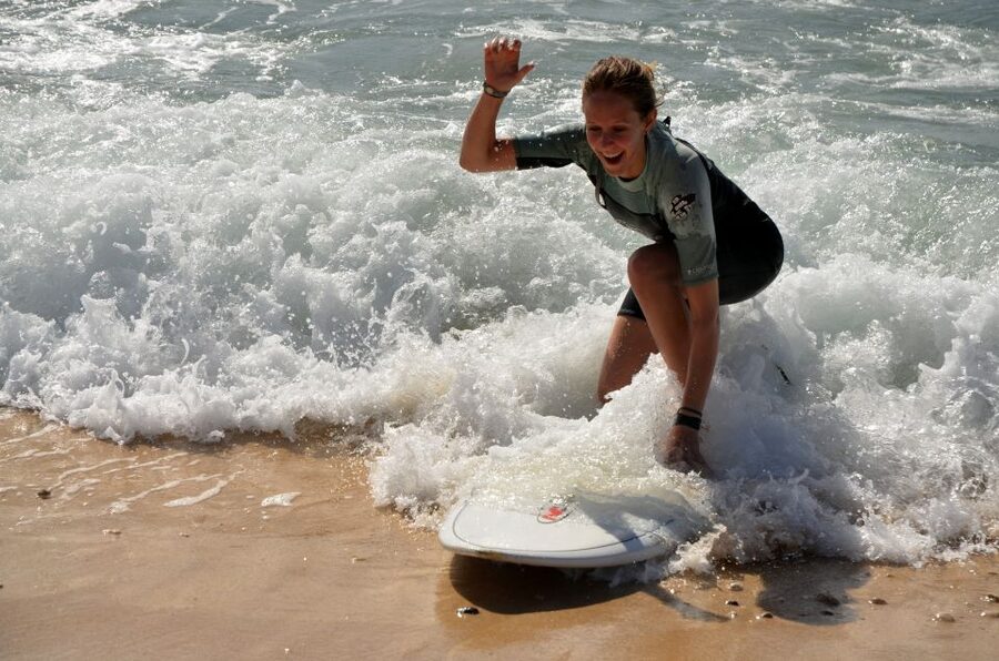 Sal: Surf Lesson - The dry-land lesson comes first