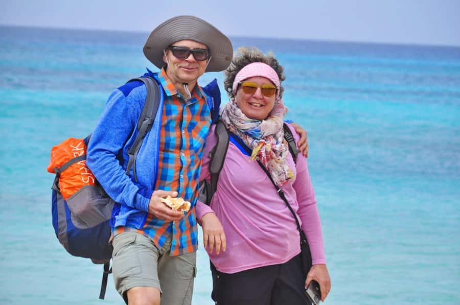 Santa Maria: Salt Mine, Natural Pool, and Shark Bay Tour - Guides who explain more than the sights
