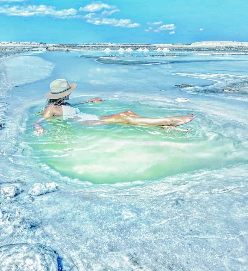Santa Maria: Salt Mine, Natural Pool, and Shark Bay Tour - Kite Beach and Sal’s wind-powered side