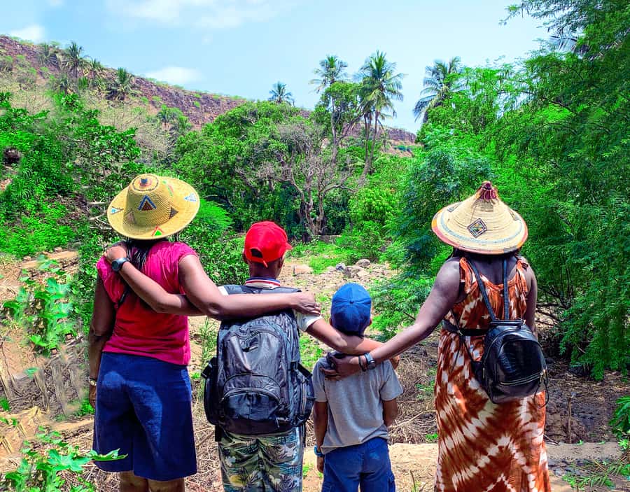 Santiago: Calabaceira Valley Trek & Visit to Cidade Velha - The guides make a real difference