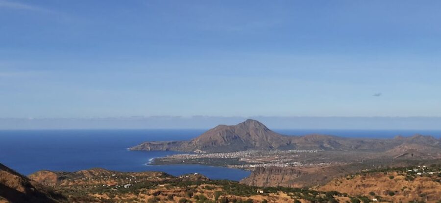 Santiago Island: Full-Day Sightseeing Experience - Rabelados communities and a simpler way of life