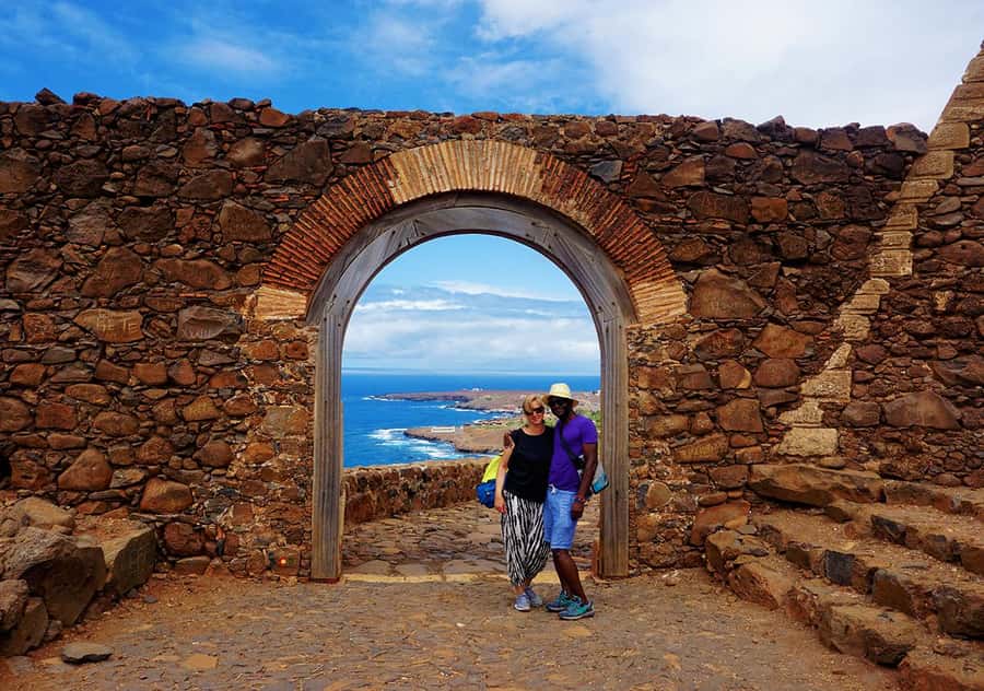 Santiago Island: Highlights of Cidade Velha with Local Guide - Banana Street and its traditional houses