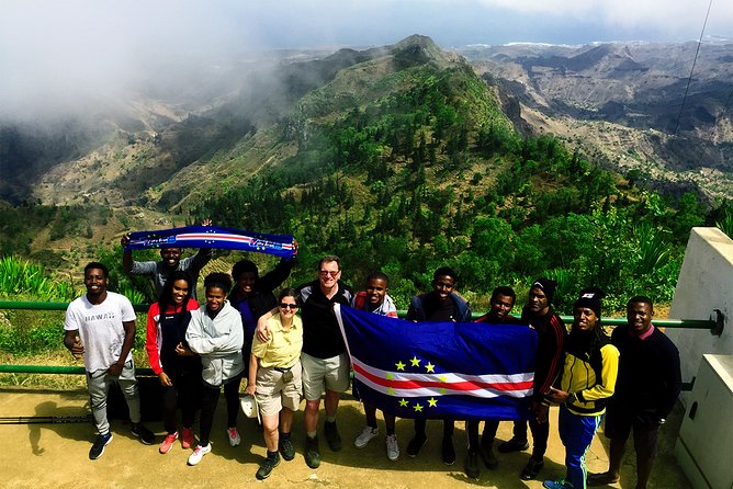 Santiago Island: Trek from Serra Malagueta to Rabelados Community - Meeting the Rabelados community