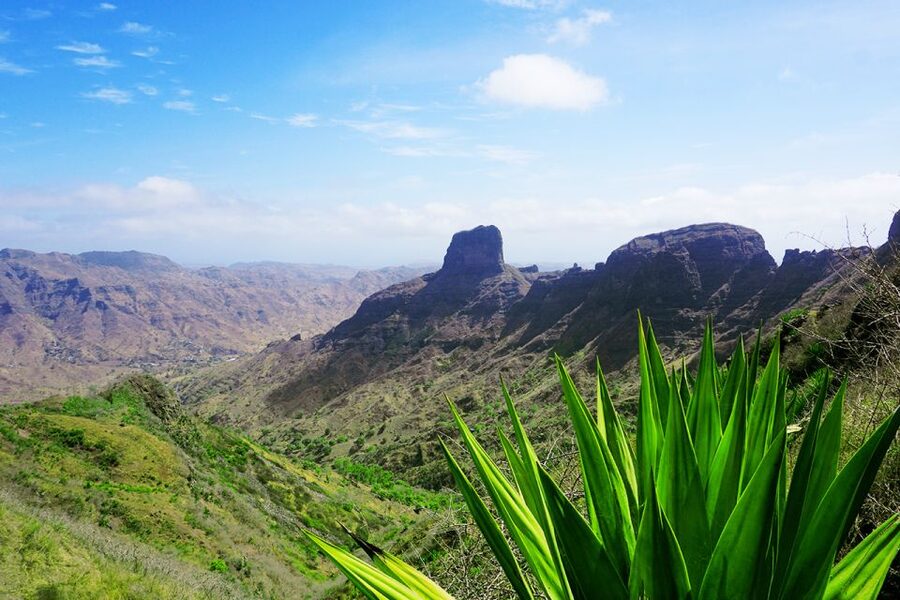 Santiago: Trek from Serra Malagueta to Rabelados Community - From Praia to Serra Malagueta at 800 meters