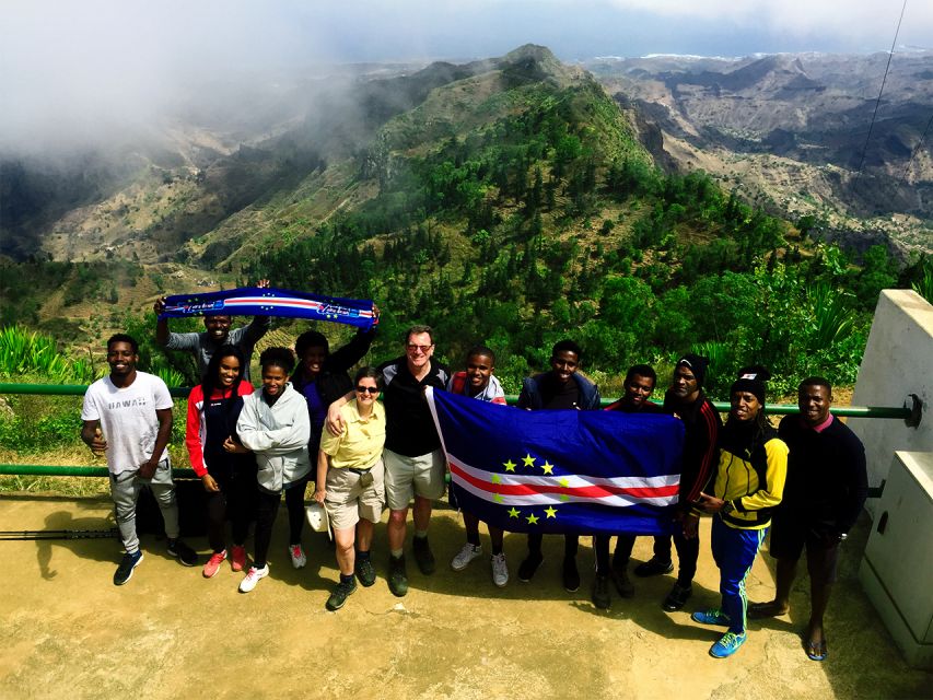 Santiago: Trek from Serra Malagueta to Rabelados Community - What to pack for the Serra Malagueta route