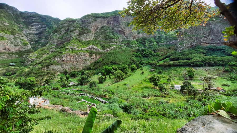 Santo Antão: Full Day Island Tour & Visit to Cova de Paúl - Why this tour works for a first day on Santo Antão