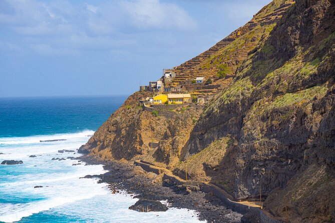 Santo Antão: Hike Ponta do Sol - Fontainhas - Cruzinha - Fontainhas and the famous mountain view