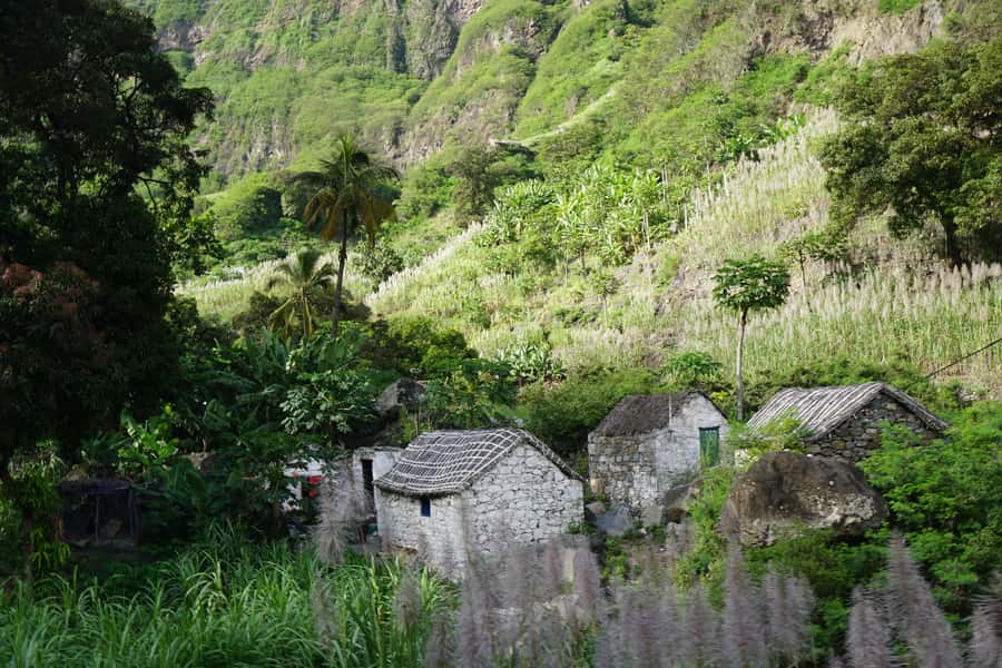 Santo Antão: Remote Mountain Villages Hike - Valley views and the final approach to Coculi