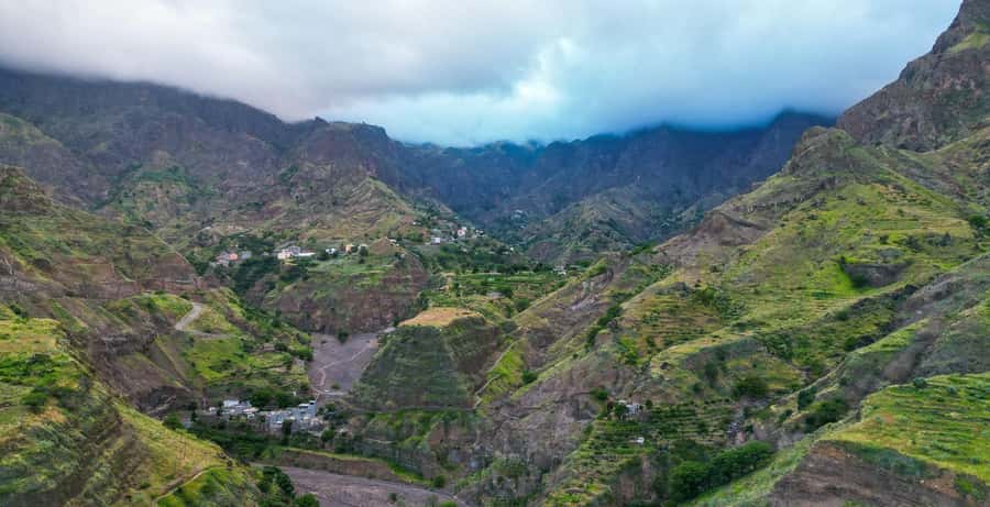 Santo Antao: tour full day - Starting in Mindelo and Crossing to Santo Antão