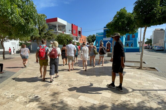Small Group Full Day Island Tour in Sal - Espargos: local streets and lunch at Spot