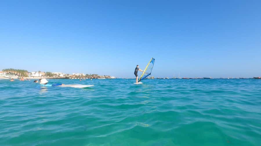 Windsurf Lessons - Your first attempt on the water